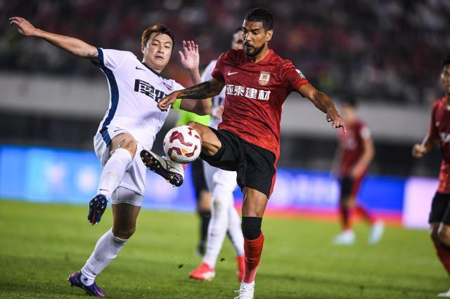 梅州客家的, 垫底位置